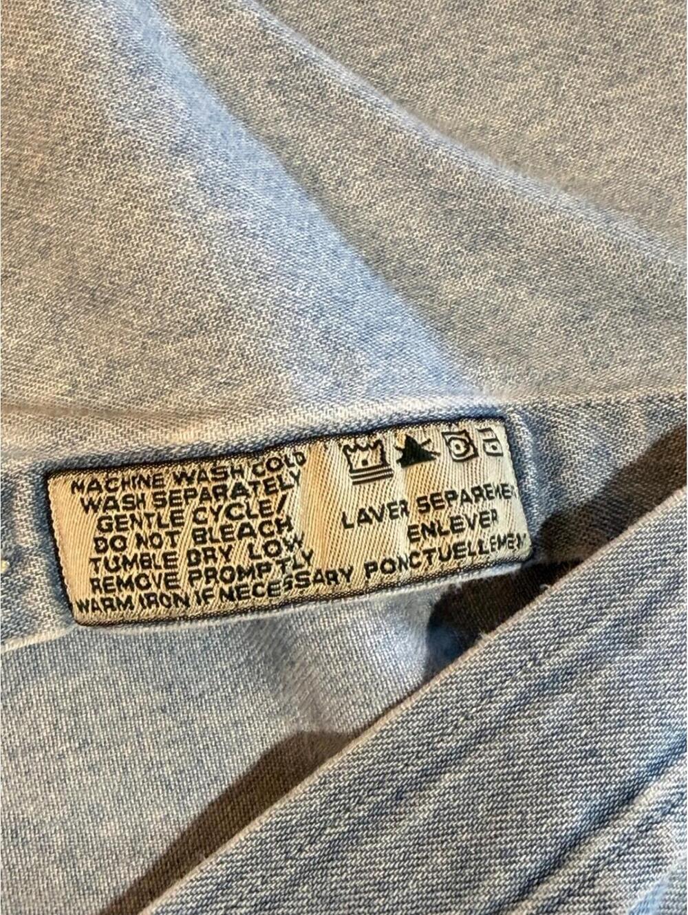 Cutter & Buck Shirt Mens L Light Blue Denim Long Sleeve Button Up Pfizer Logo - Picture 7 of 11